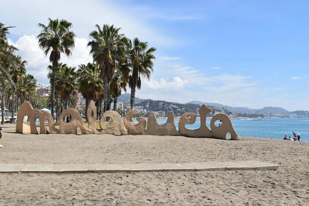 Apartment At The Beach -La Malagueta-Free Parking- Málaga